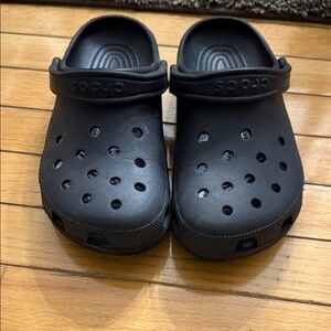 Crocs Men’s Black Clogs